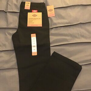 Dickies Black Work Pants – NWT – Size 3/26 – Straight Leg, 4 Pockets